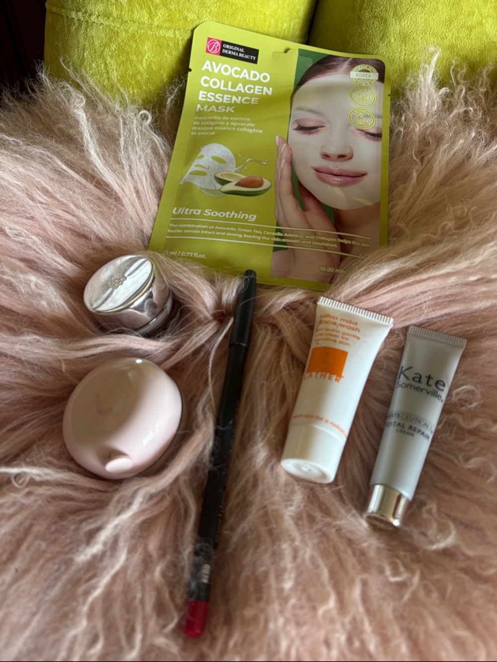 Skincare gift package